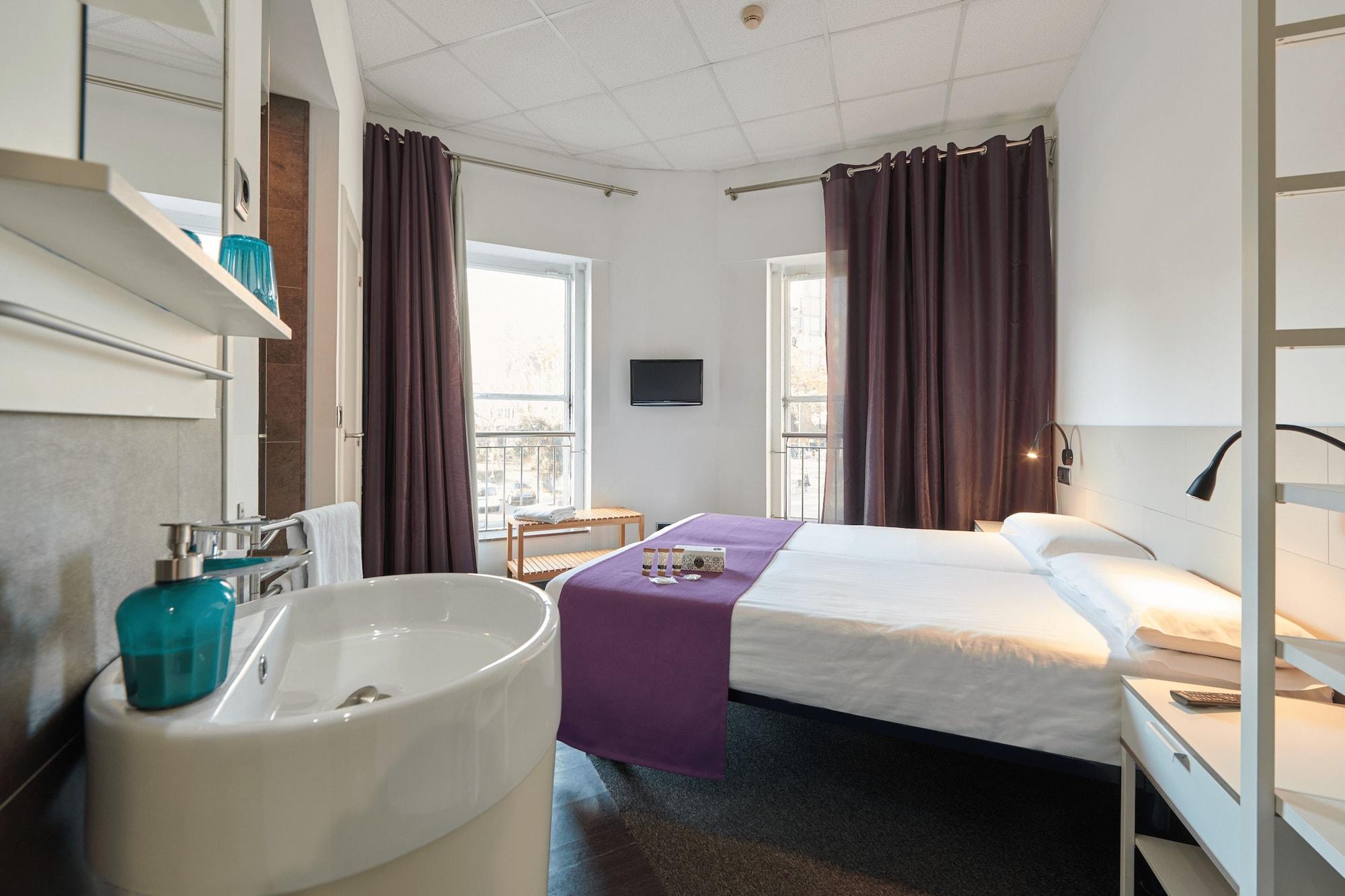 Q Barcelona Hotel ภายนอก รูปภาพ