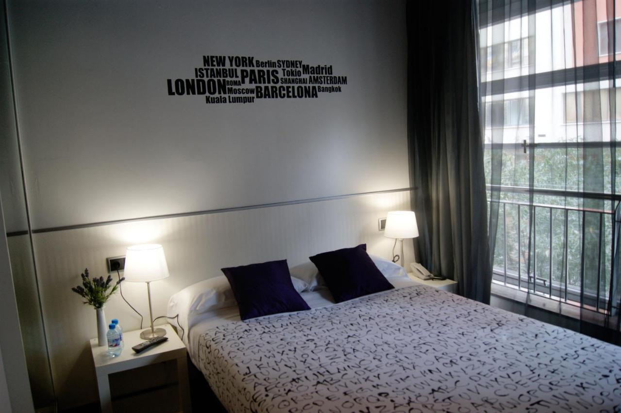 Q Barcelona Hotel ภายนอก รูปภาพ