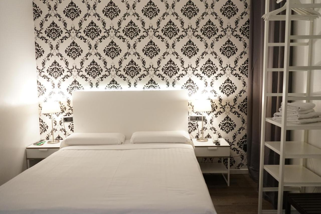 Q Barcelona Hotel ภายนอก รูปภาพ