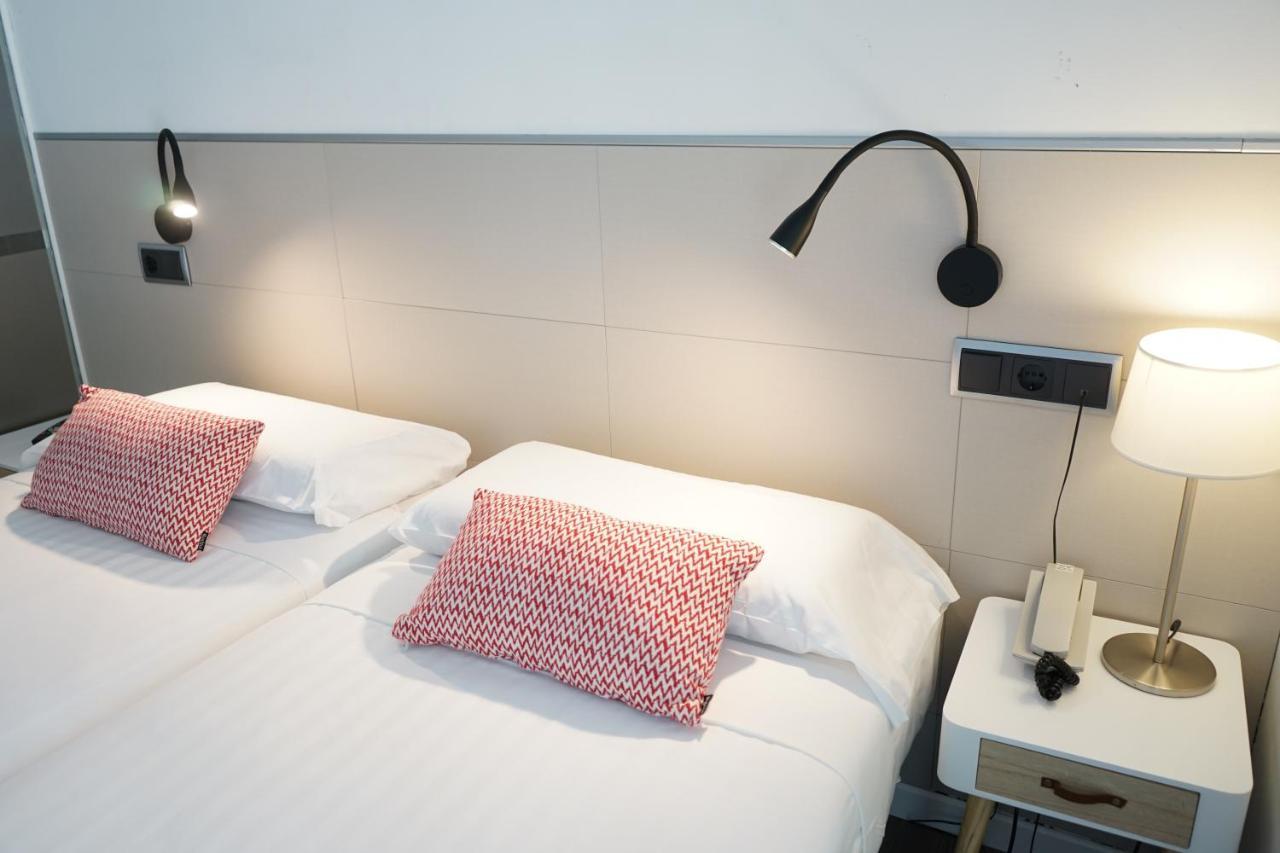 Q Barcelona Hotel ภายนอก รูปภาพ