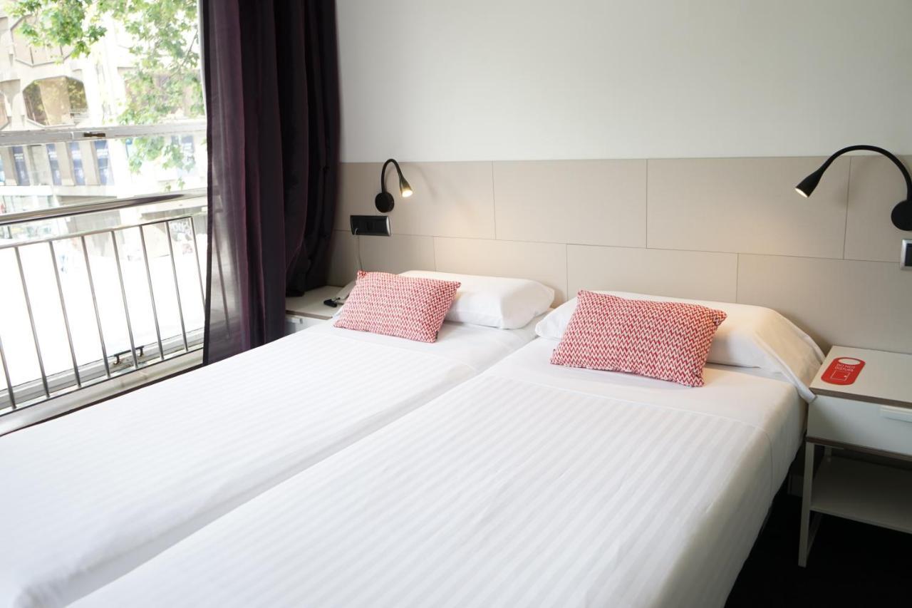 Q Barcelona Hotel ภายนอก รูปภาพ
